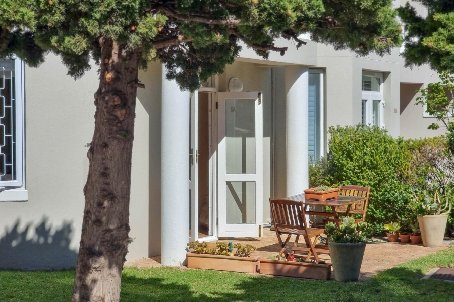 To Let 2 Bedroom Property for Rent in Devils Peak Western Cape